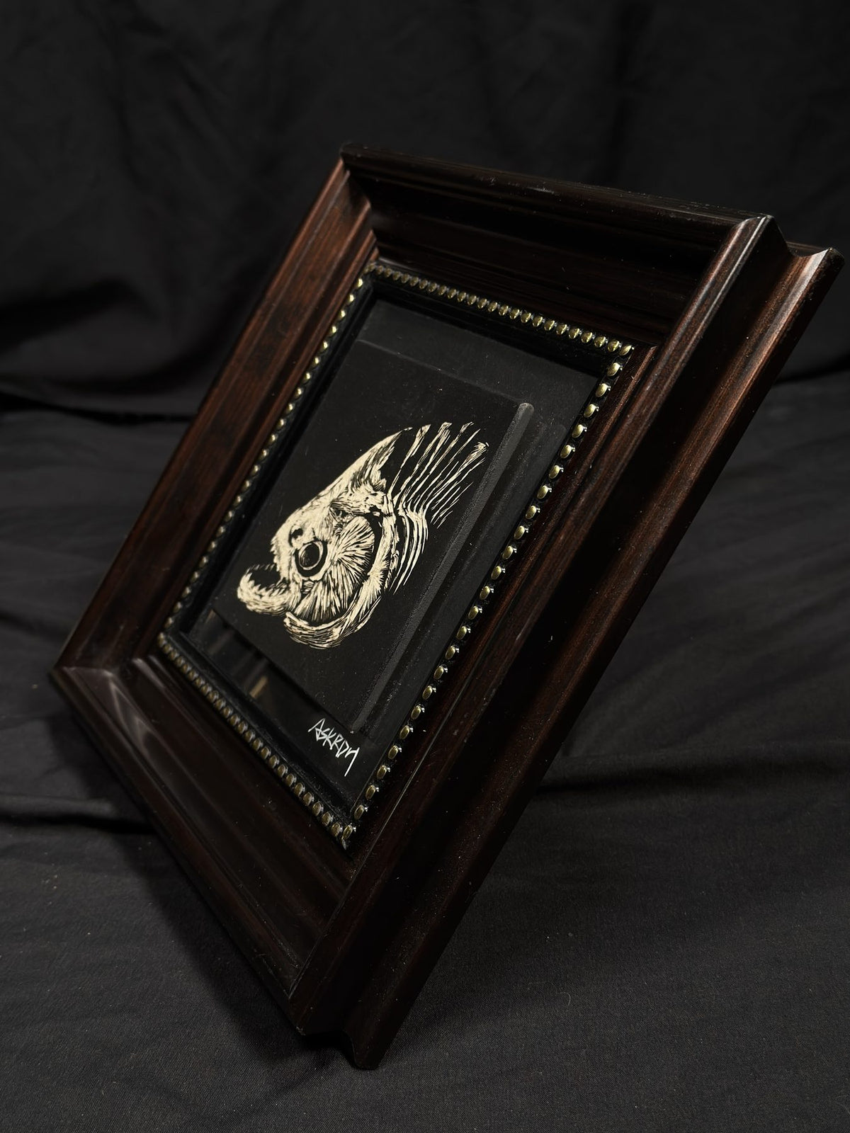Fish Skull Frame by ASKR Wares