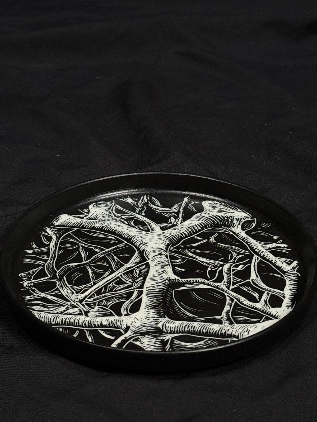 Branch Network Round Plate by ASKR Wares