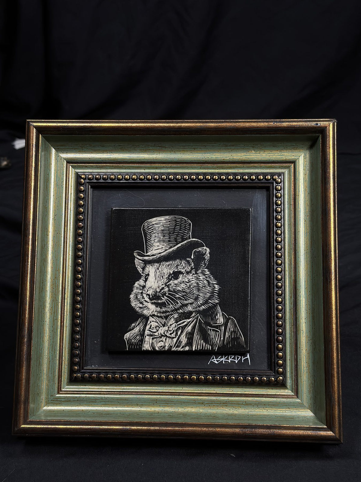Top Hat Elder Frame by ASKR Wares