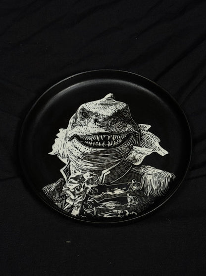 Masked Elder Round Plate by ASKR Wares
