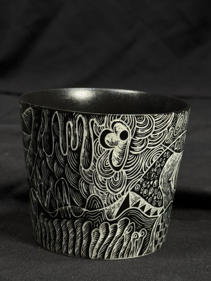 Abstract Eye Vessel by ASKR Wares
