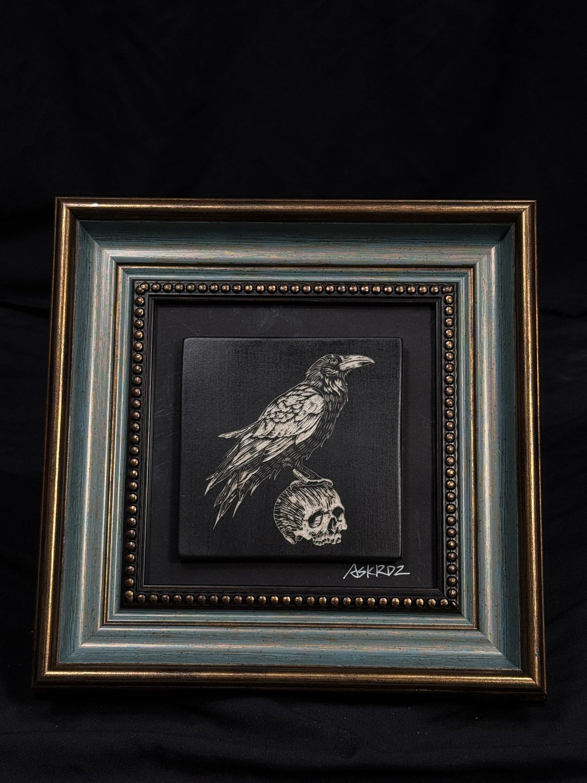 Bird Skull Frame by ASKR Wares